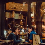 アドバイスは女性にもらう?恋愛の悩みを異性に相談すべき理由